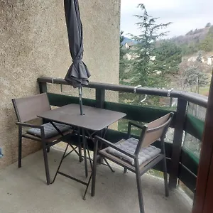 Appartement En Proche Du Plan D'eau, Embrun