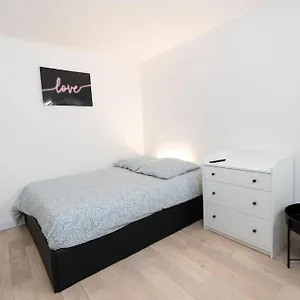  Appartement Studio Cosy A France